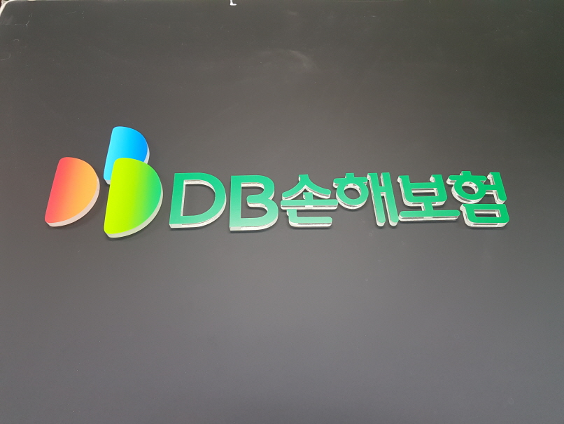 2049928719_N7GqhWkw_f2d27e9b24c3308197d2418aa1cd833cdef6e27f.jpg 이미지크게보기
